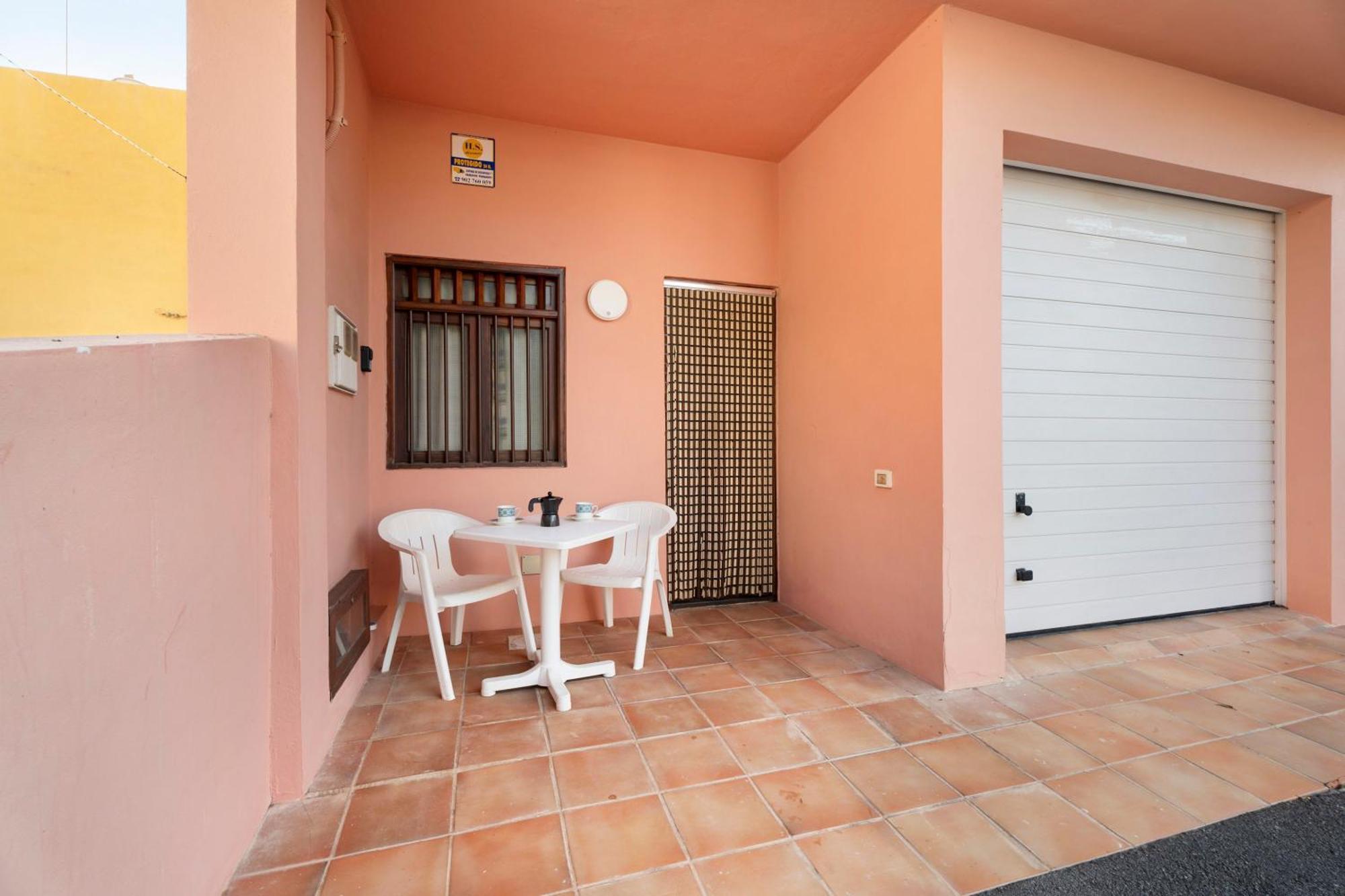 Casa Rural Paula By Paramount Holidays Arico Exterior photo